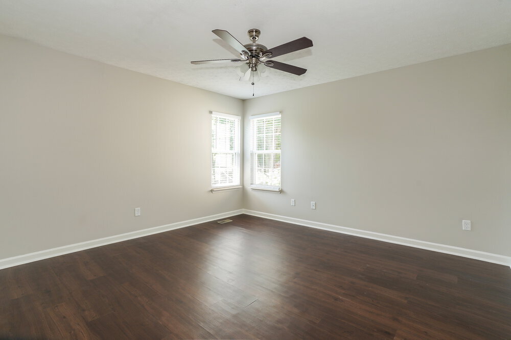 Building Photo - 1207 Cedarbend Dr