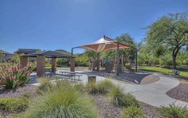 Building Photo - 7314 W Monte Cristo Ave