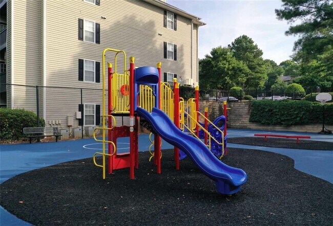 Building Photo - 9200 Roberts Dr