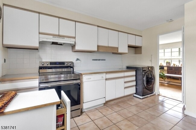 Building Photo - 101 Troy Dr