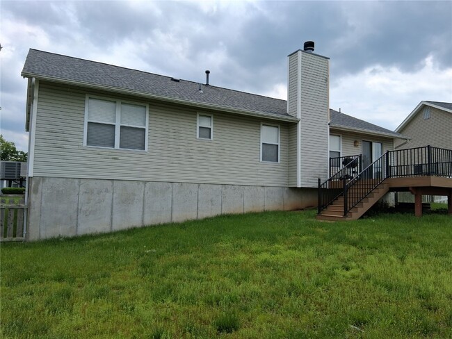 Building Photo - 5447 Ambrose Crossing