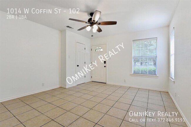 Building Photo - 1014 W Coffin St