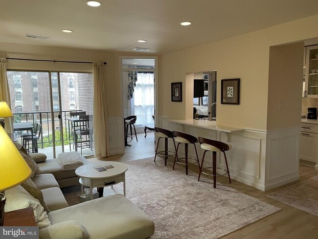 Building Photo - 8310 Tobin Rd