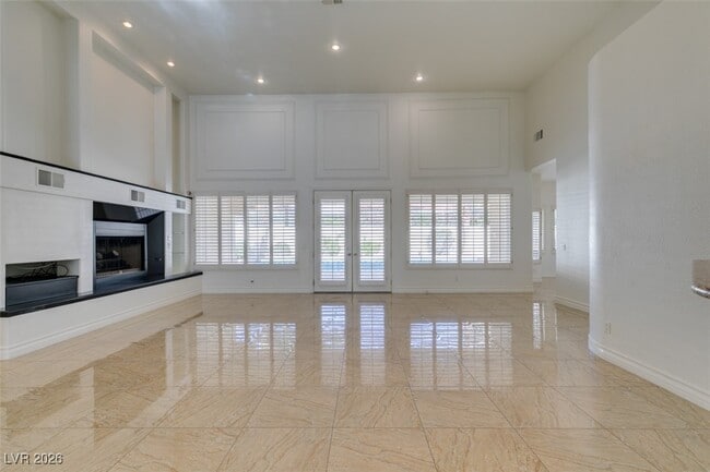 Building Photo - 8706 Mesa Madera Dr