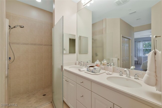 Building Photo - 11091 Corsia Trieste Way