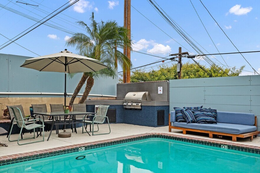 Building Photo - 3907 Georgia St