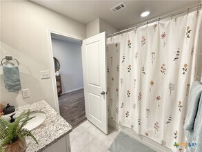 Building Photo - 380 Arbor Hills