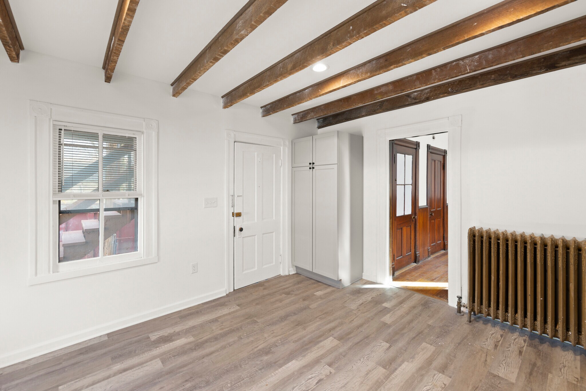 Building Photo - 301 S Braddock St