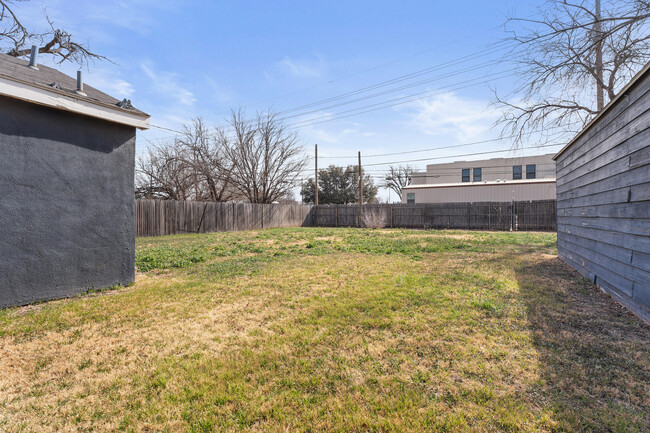 Building Photo - 2803 30th St