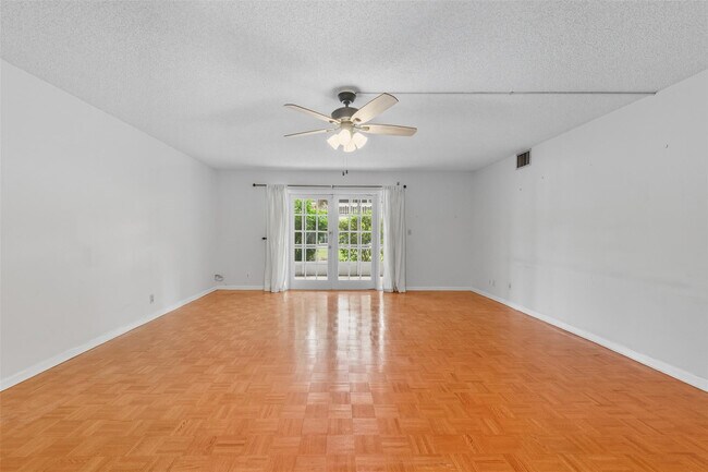 Building Photo - 7556 Stirling Rd