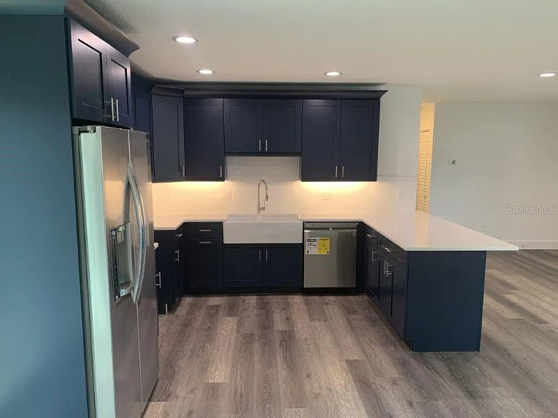 Building Photo - 4229 W Bay Vista Ave