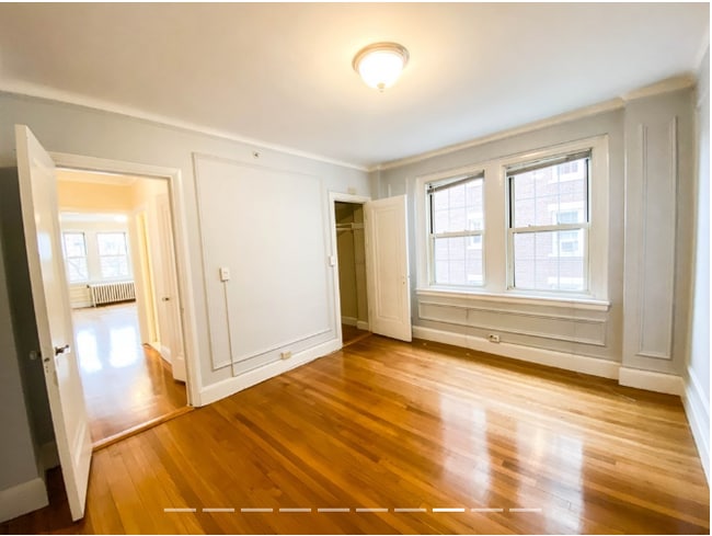 Building Photo - 1441 Beacon St