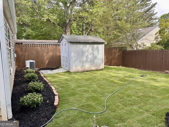 Building Photo - 2651 St Charles Ln NW