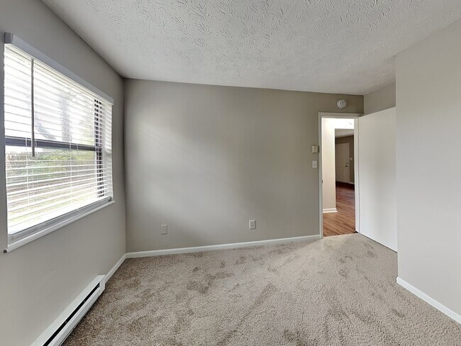 Building Photo - 3241 Remington Dr