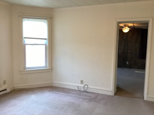 Building Photo - 11697 Anthony Hwy