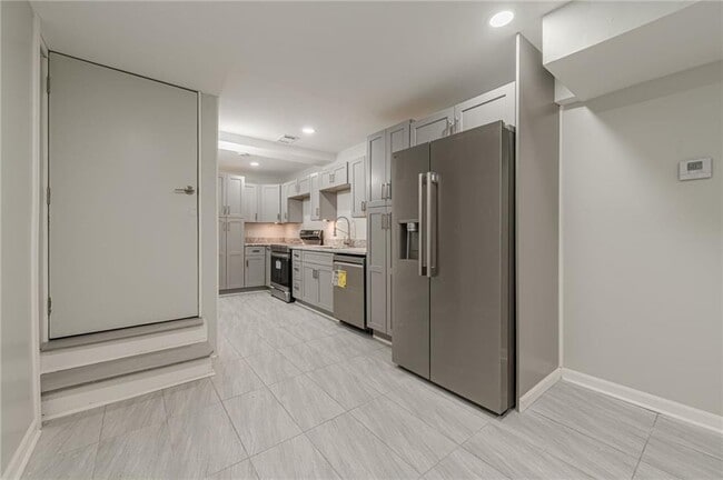 Building Photo - 435 Little Pines Ct