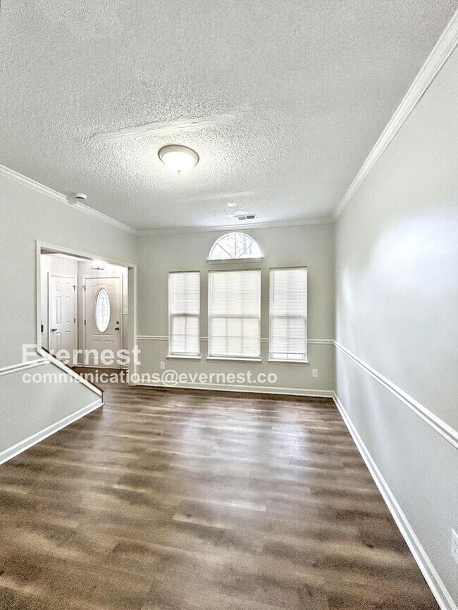 Building Photo - 9601 Marshbrooke Rd