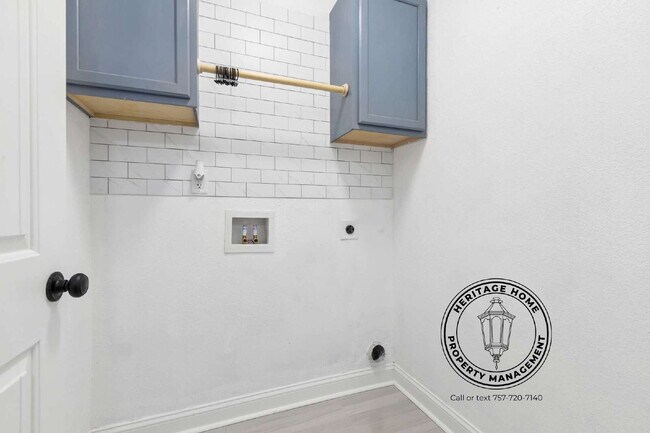 Building Photo - Charming 3-Bed Haven with 2.5 Baths in the Heart of Hampton!
