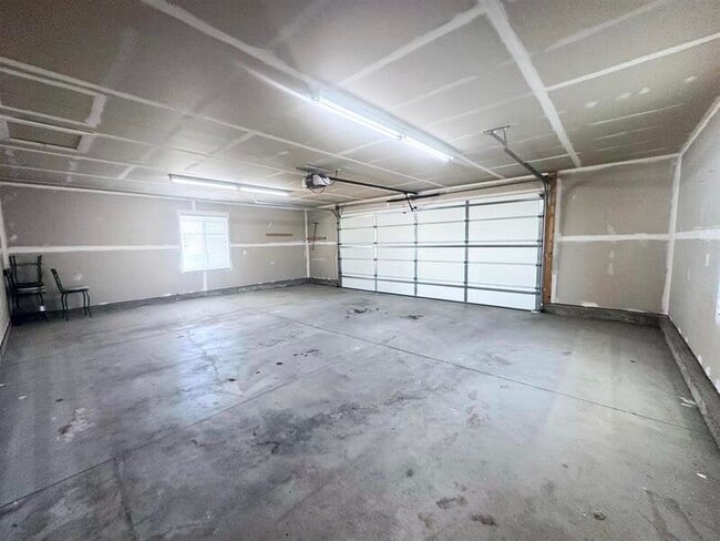 Building Photo - 339 N 270 W