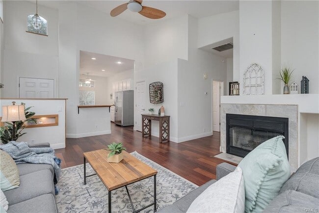 Building Photo - 7 Heartwood Ct