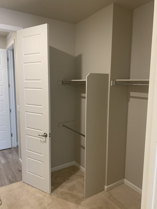 Building Photo - Three bedroom, three bath house for rent.
