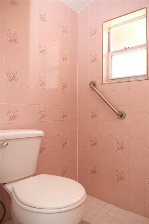 Building Photo - 2431 S Brown Ave