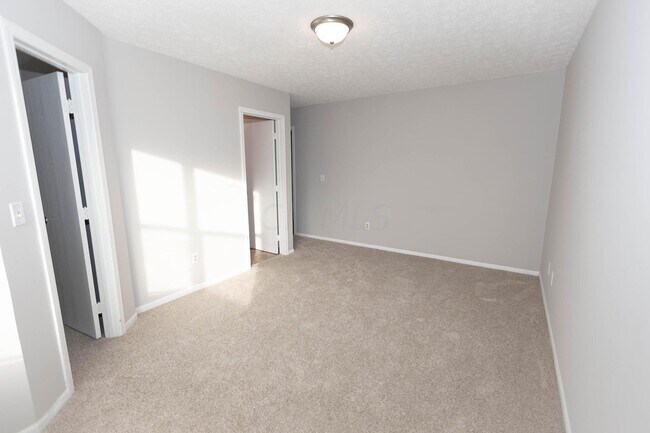 Building Photo - 3417 Brandonbury Way