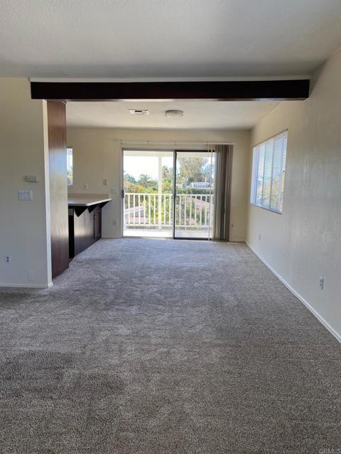 Building Photo - 627 N Rios Ave