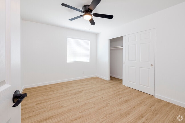 2BR, 1BA - 700SF - Main Bedroom - Madison at North Mountain