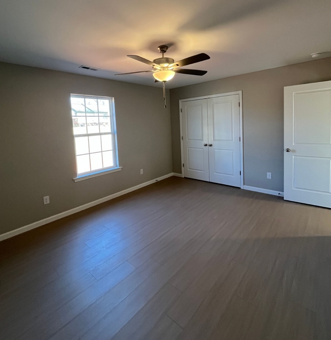 Building Photo - 3945 Greenpond Rd