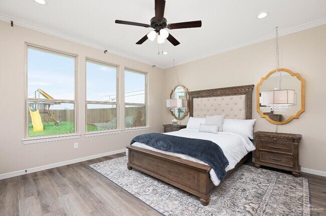Building Photo - 14323 Mountain Ridge Ln