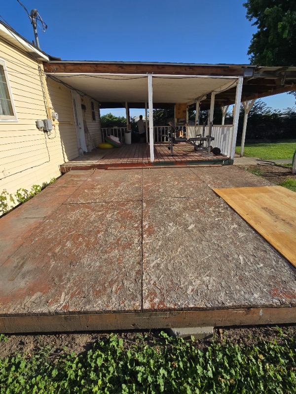 Building Photo - 804 N 24th Ave