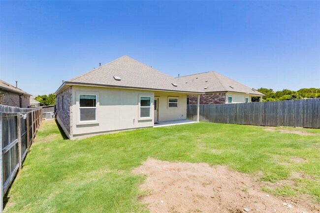 Building Photo - 1517 Brueggerhoff Rd
