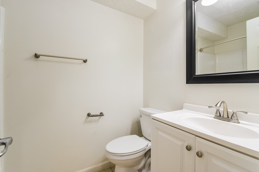 Building Photo - 4805 Shallow Farm Dr NE