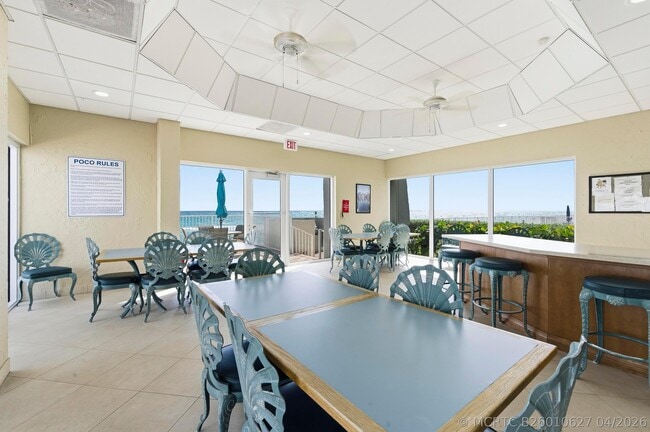 Building Photo - 3520 S Ocean Blvd