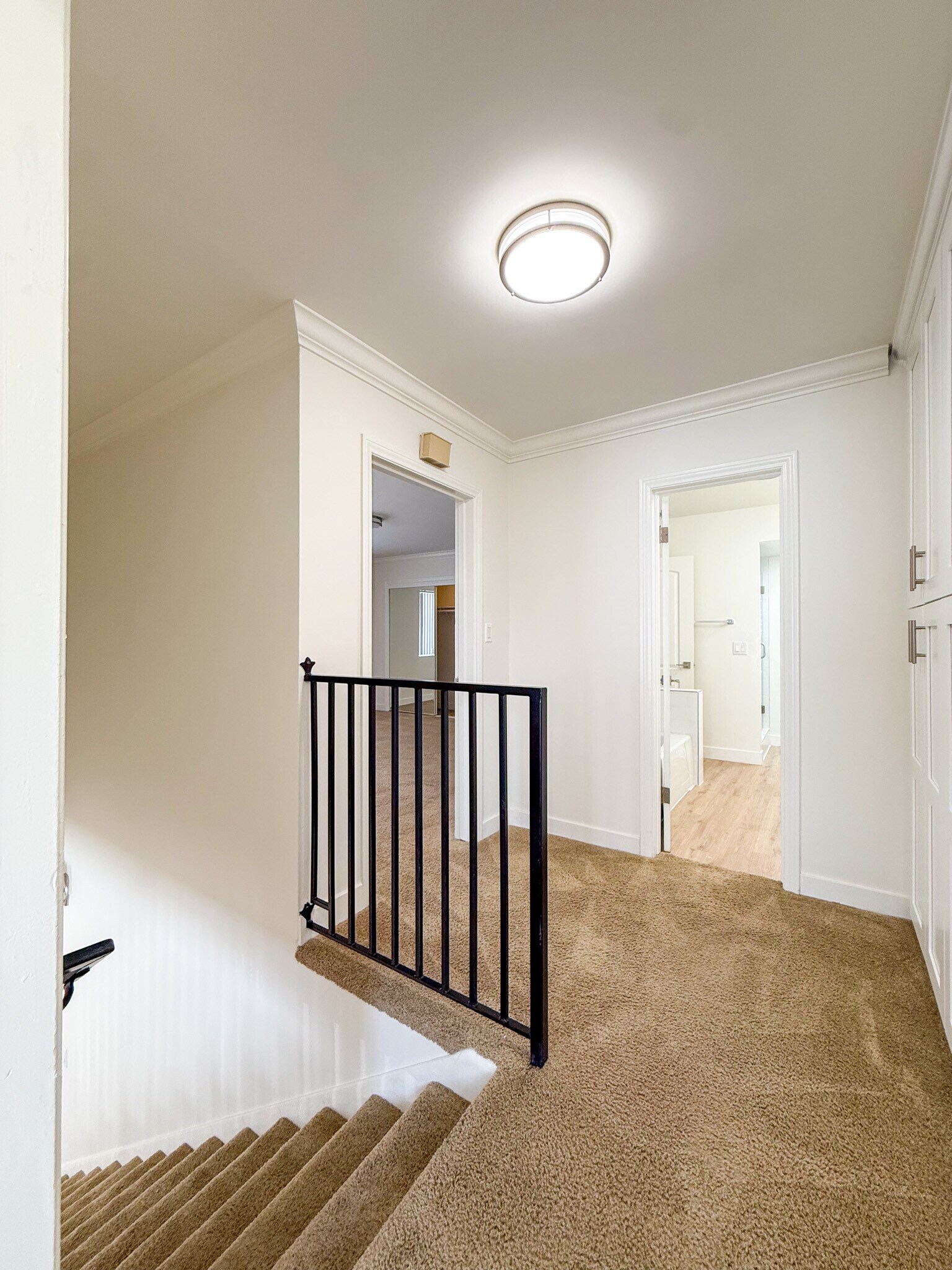 Building Photo - 9319 Alcott St