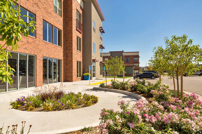 Leasing Office Front Entrance - Westwood Green