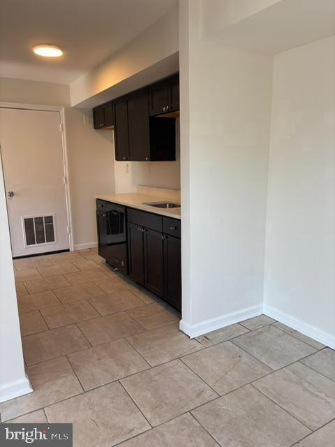 Building Photo - 21 Locust Ct