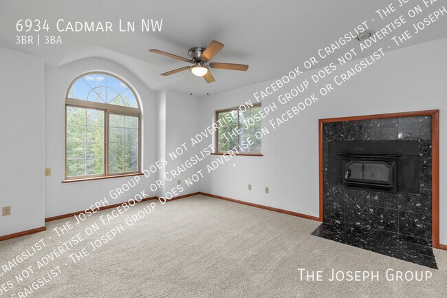 Building Photo - 6934 Cadmar Ln NW