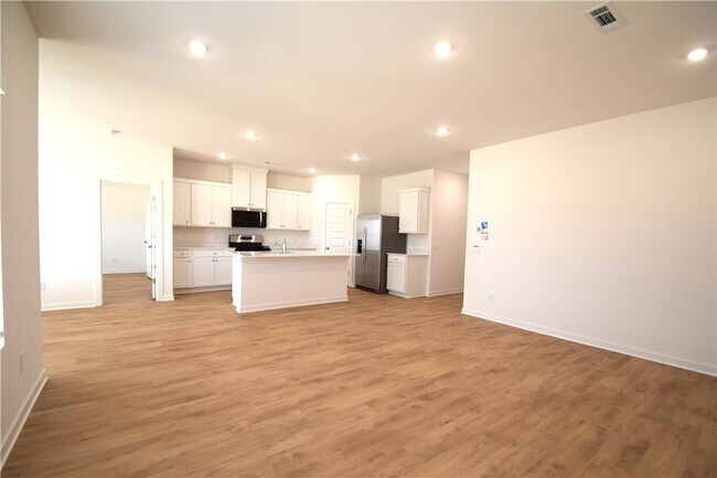 Building Photo - 544 Colorado St