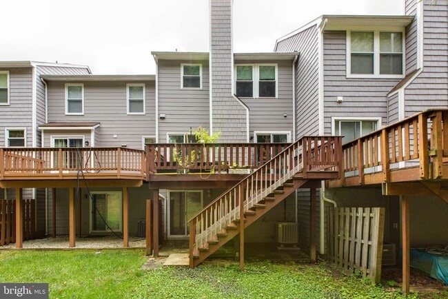 Building Photo - 7717 Heatherside Ln