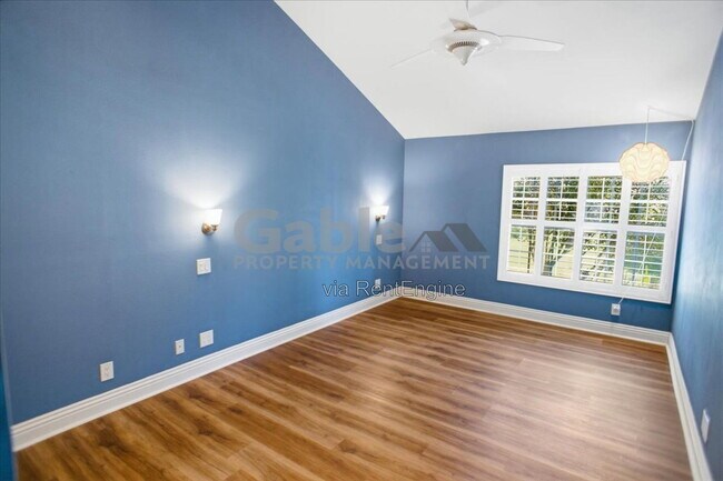 Building Photo - 24309 W Venturi Dr