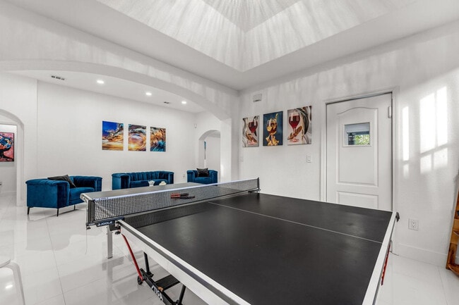 Building Photo - 1205 SW 146th Ct