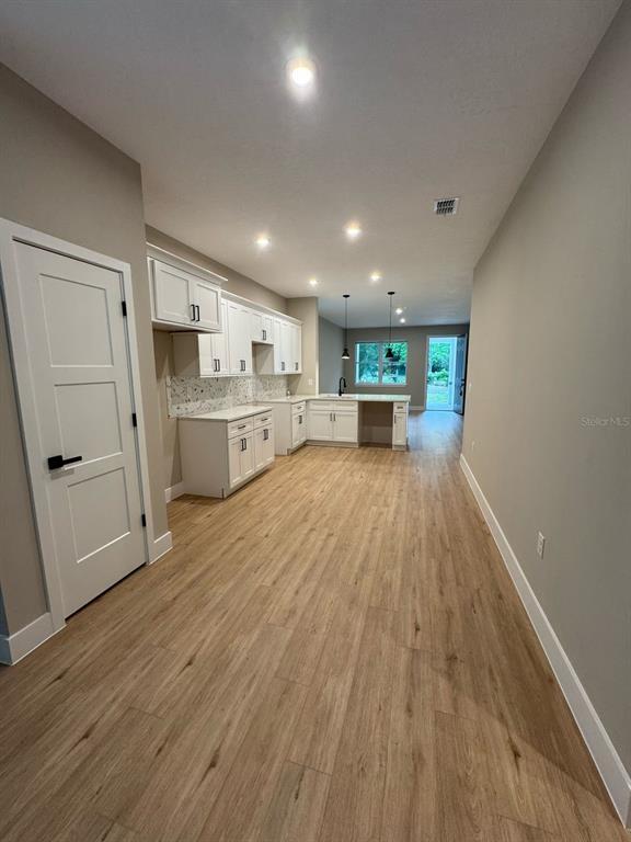 Building Photo - 317 Mandrake St