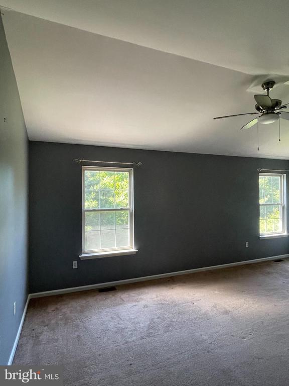 Building Photo - 87 Tattersall Dr