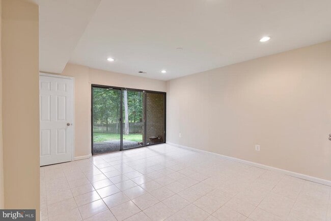 Building Photo - 1404 Wolftrap Run Rd