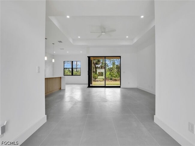 Building Photo - 12004 Newgate Ave