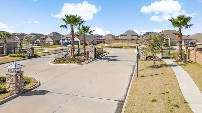 Building Photo - 2502 Arbor Edge Crossing