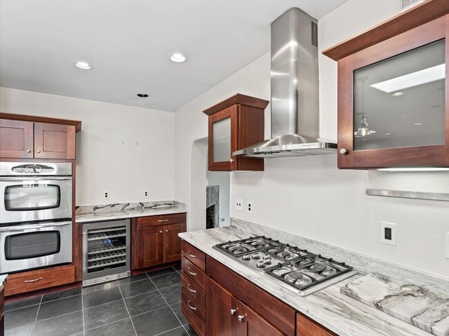 Building Photo - Sam Hughes Remodeled Home