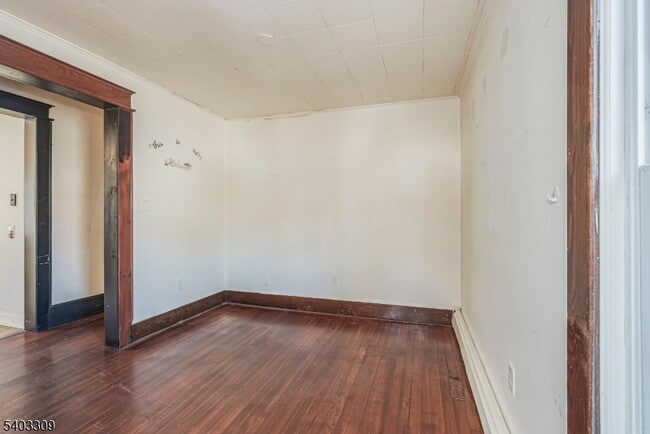 Building Photo - 155 Main St